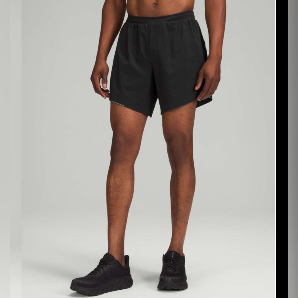 Lululemon Black Outpacer Shorts 6” Size Large